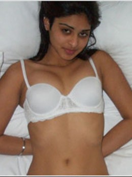 Escort in Bangalore - Simmi Nadar